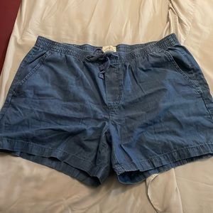ST John’s Bay Elastic shorts